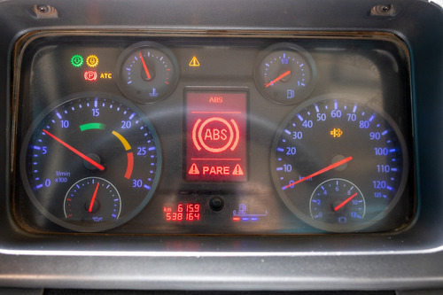 Vw 31330 Pipa 20.000l Gascom, Rabo De Pavão E Chuveirinho!