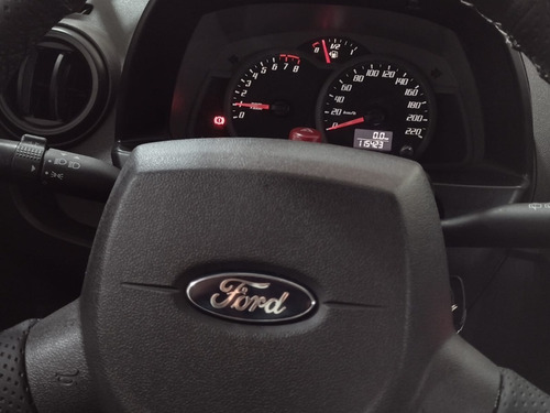 Imagem 6 de 14 de Ford Ka Zetec 1.0 Flex 2012 C/ Vidros E Travas Elétricas!