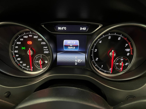 Mercedes-Benz Clase GLA 1.6 200 Cgi Sport At