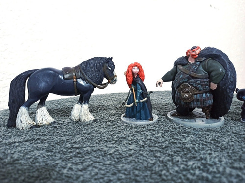 Coleccion De Valiente, Princesa Merida, De Disney Pixar (Usado)