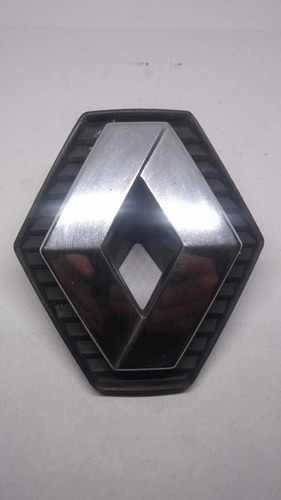 Emblema Parrilla Renault Clio 2 / 3 Puertas - 0602