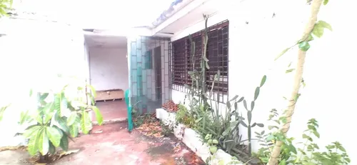 Casa Comercial Muy Amplia Con Excelente Ubicación Cod. 56105