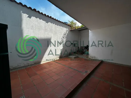 Local En Venta En San Victorino. Cod V61667