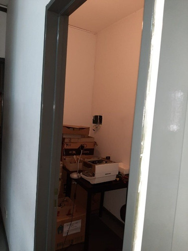 Imagen 9 de 14 de Oficinas Comerciales En Venta - Moron Centro