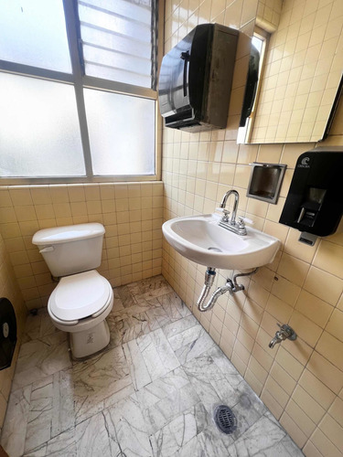 Venta Oficina O Depto Ambos Usos De Suelo En El Condominio