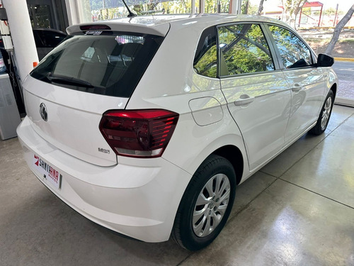 Imagen 6 de 10 de Volkswagen Polo 1.6 Trendline 5ptas Msi (l18)