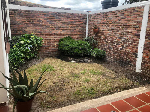 Hermosa Casa En Cajica Centro 145 Mts. Excelente Ubicación