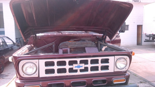 Caminhão Chevrolet, Modelo C-60, Carroceria.