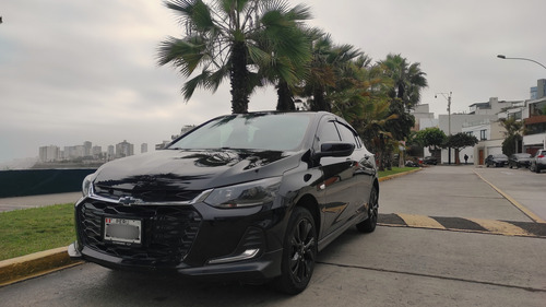 Chevrolet Onix Midnight