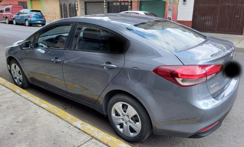 Kia Forte 2.0 Lx Mt