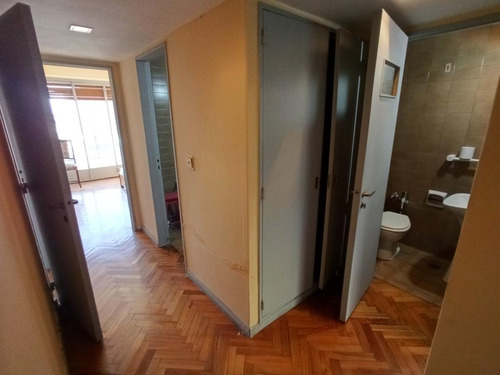 Imagen 11 de 18 de Piso 3 Ambientes Y Escritorio Frente A Parque Rivadavia. Caballito