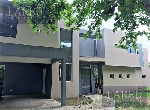 Casa En Venta - Barrio Sausalito, Pilar