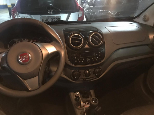 Fiat Palio 1.4 Attractive Flex 5p