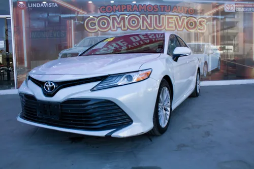 Toyota Camry 2.5 Xle Hybrid At