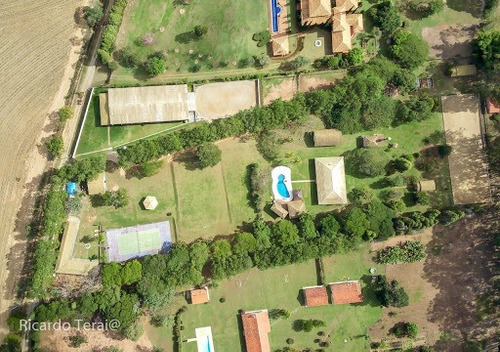 Imagem 3 de 30 de Lindo Aras Em Condomínio Fechado - Ch0044