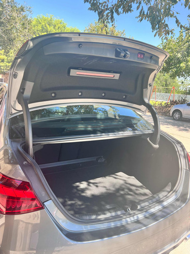 Mercedes Benz C300