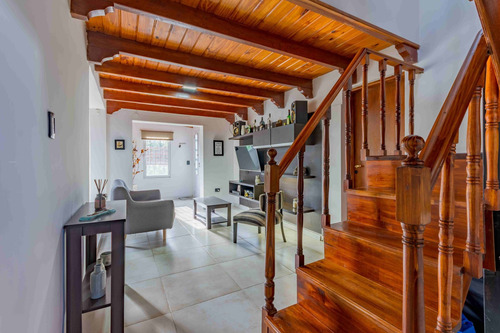 Imagen 10 de 25 de Casa En Venta 3 Dormitorios Con Pileta