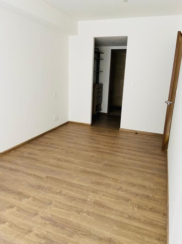 Imagen 17 de 27 de Departamento En Renta En Zentral Residencial.