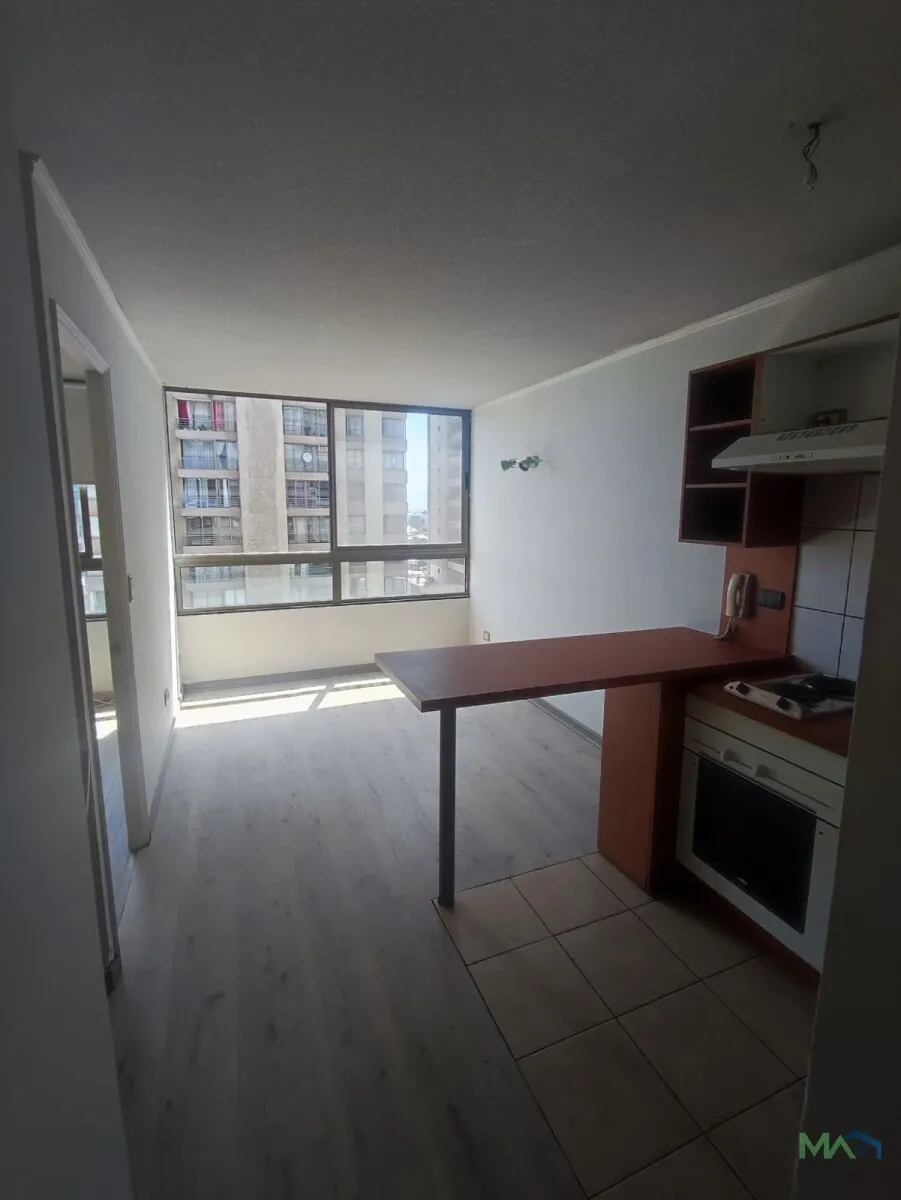 Imagen 2 de 6 de Departamento En Santiago Centro | Cerca De Metro Santa Ana
