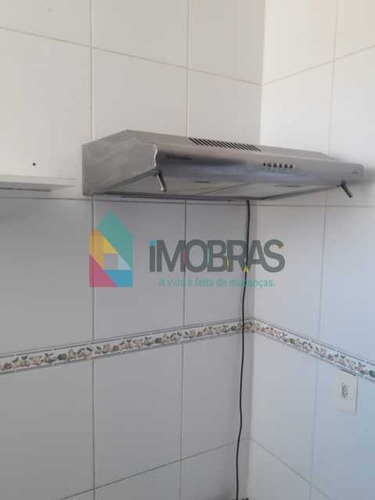 Imagem 15 de 15 de Copacabana, Posto 6 Excelente Conjugado Todo Com Armários Cabendo Fogão E Geladeira, Nada A Fazer - Cpki00272