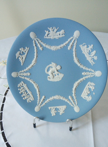 Plato Porcelana Inglesa Wedgwood