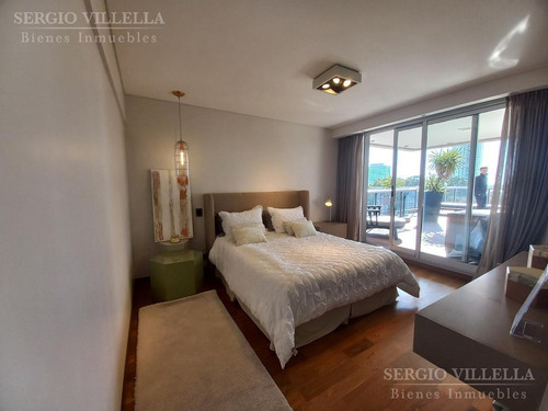Imagen 8 de 30 de Departamento De Tres Dormitorios En Venta En Pichincha