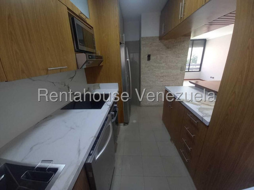 Apartamento En Alquiler En El Rosal 25-17389 As
