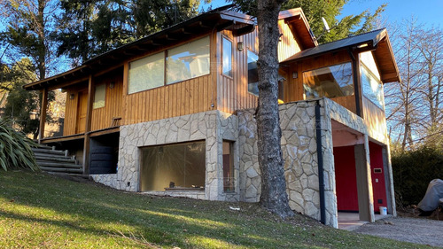 Casa Chalet  En Venta En Los Robles, San Martin De Los Andes, Patagonia