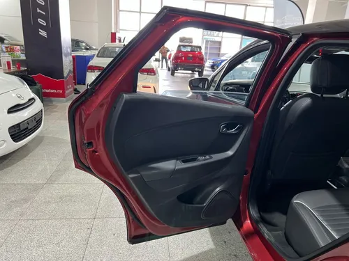 Renault Captur 2.0 Iconic At