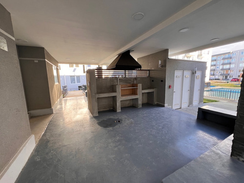 Departamento Nuevo, Muy Luminoso, En Condominio Con Piscina