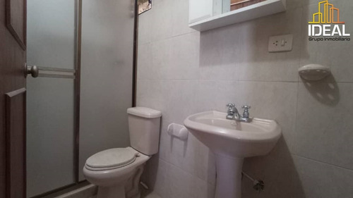Imagen 6 de 10 de Alquiler Apartamento Tucacas De 1 Habitación 2 Baños Cocotero Mar Ii