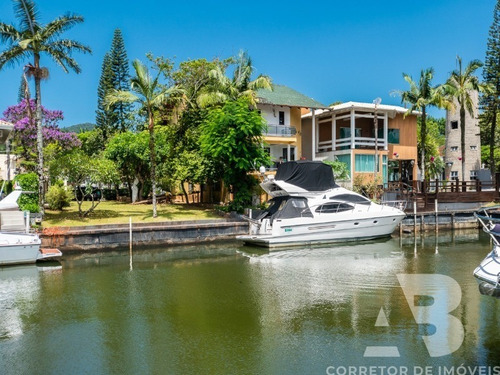 Imagem 8 de 30 de Casa Em Condomínio Fechado, Mobiliada, 05 Suítes Com Vaga Náutica Para Barco De 50 Pés + 04 Vagas De Garagem, Bairro Da Barra, Balneário Camboriú,sc - Ca00024 - 69292195