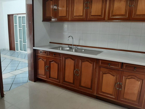 Imagen 15 de 30 de Casa - Las Arboledas