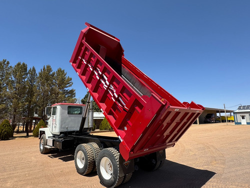 Dompe Volteo Internacional Paystar 5000 - Cummins Manual 14m