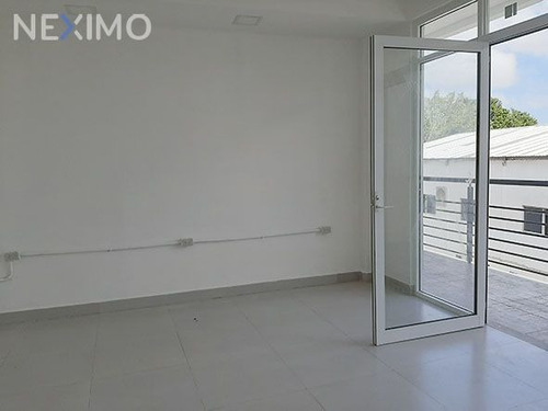 Imagen 1 de 8 de Rento Local Sobre Av. Cancún, Benito Juárez Cancún Quintana Roo