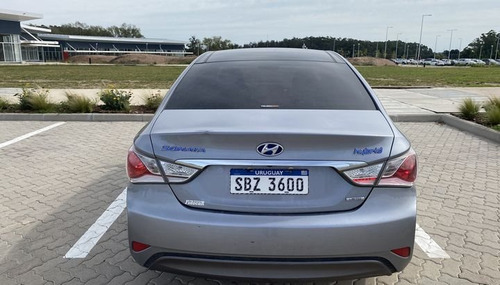 Hyundai Sonata Hybrid 2.4 2015