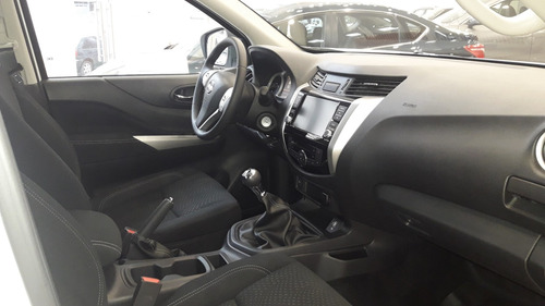 Nissan Frontier Xe 4x4 6mt 0km