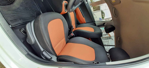 Imagen 10 de 15 de Hyundai Grand I10 2020 5p Gl Mid L4/1.2 Premium Aut
