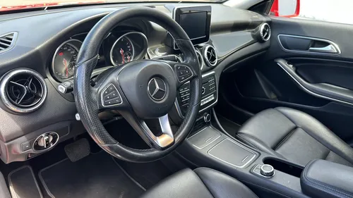 Mercedes-Benz Clase CLA 1.6 200 Cgi Sport At