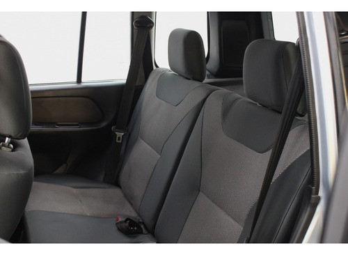 Mitsubishi Pajero TR4 2.0 4X2 16V 140CV FLEX 4P AUTOMÁTICO