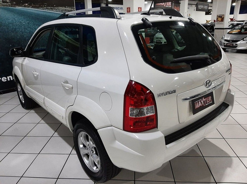 Imagem 8 de 10 de Hyundai Tucson 2.0 Mpfi Gls Base 16v 143cv 2wd