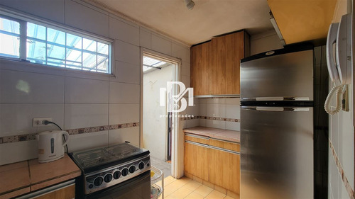Casa En Venta De 5 Dorm. En Vitacura