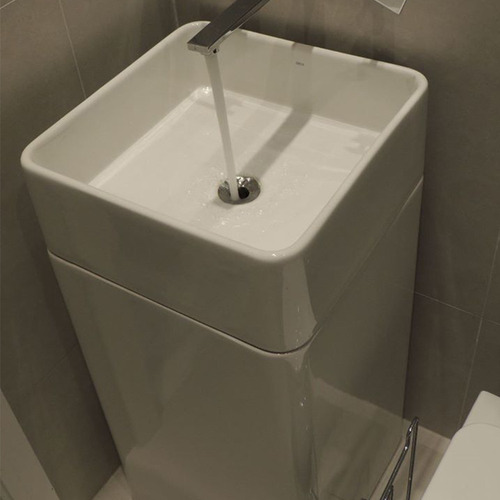 Imagen 4 de 8 de Mueble Diseño Lavadero Cuadrado Bacha Jardin Exterior L26