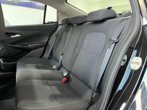 Chevrolet Onix plus 1.0 Lt 2 4P