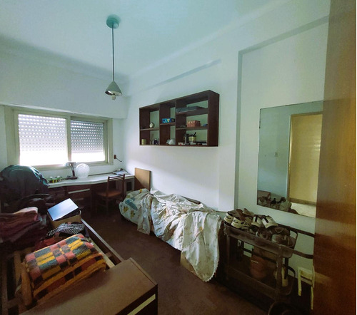 Venta Casa Planta Alta 4 Ambientes- Sarandi