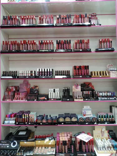 Loja De Maquiagens E Cosmesticos