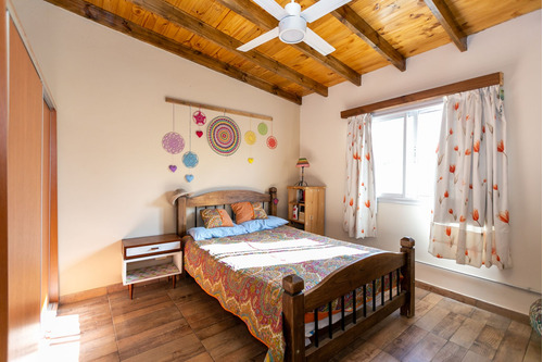Venta/permuta Casa Quinta 4 Ambientes Con Pileta