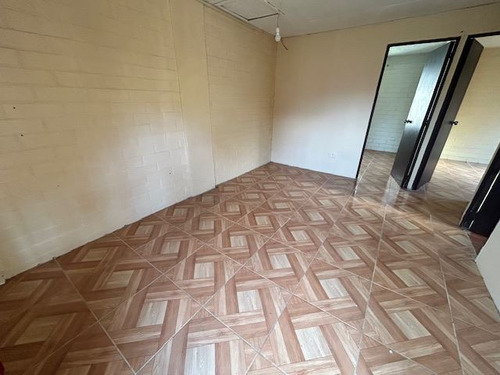 Casa En Venta De 2 Dorm. En Maule