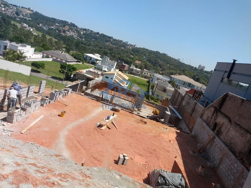 Sobrado Com 4 Dormitórios À Venda, 395 M² Por R$ 1.800.000,00 - Jardim Do Golf I - Jandira/sp - So1980