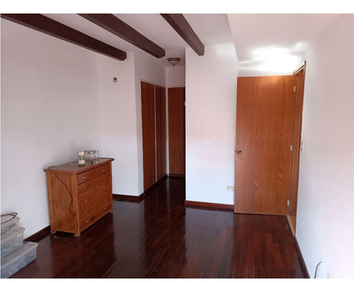 En Venta Espectular Penthouse En Colinas De La California Por $299.000